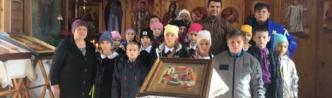 Школьники посетили храм Дмитрия Донского